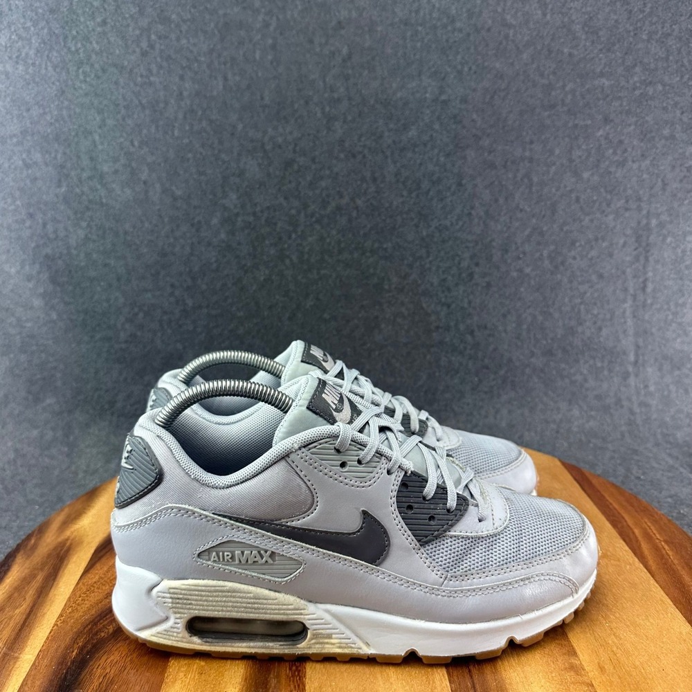 Nike Air Max 90 Essential Wolf Grey Gum Women's Size 8.5 Shoes Sneakers
